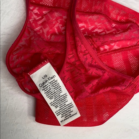 Calvin Klein bralette - Picture 3 of 3